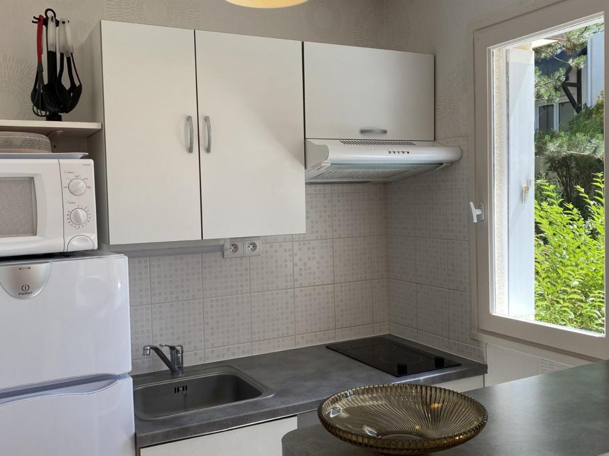 Cabourg : Studio Rez-De-Jardin Proche Plage, Animaux Acceptes, Tv, Wi-Fi Optionnel - Fr-1-487-331 ภายนอก รูปภาพ
